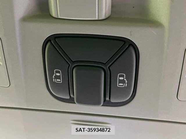 Toyota ALPHARD 2009-03 335569-4