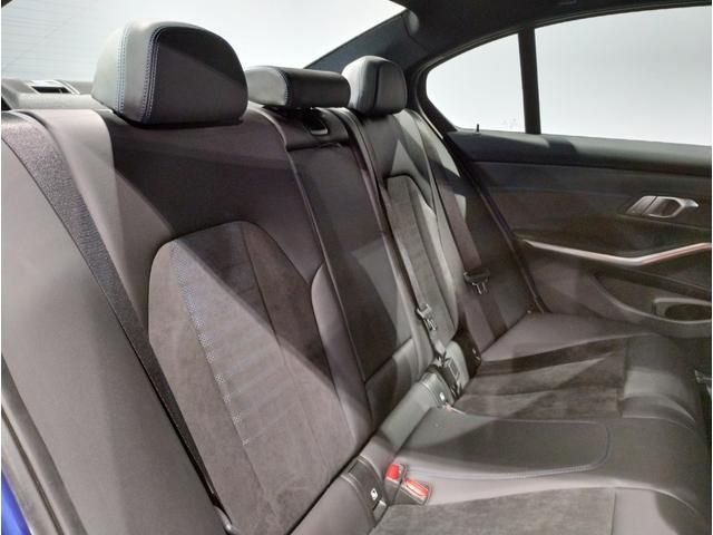 Bmw 3 SERIES 2022-01 4253-23