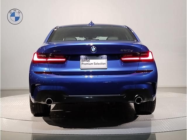 Bmw 3 SERIES 2022-01 4253-6