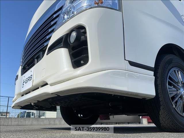 Nissan NV350 Caravan 2020-01 317355-17