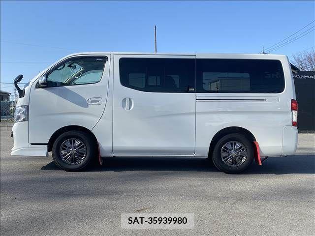 Nissan NV350 Caravan 2020-01 317355-13