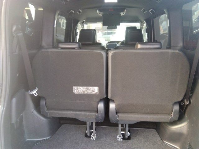 Toyota ESQUIRE 2020-12 19878-8