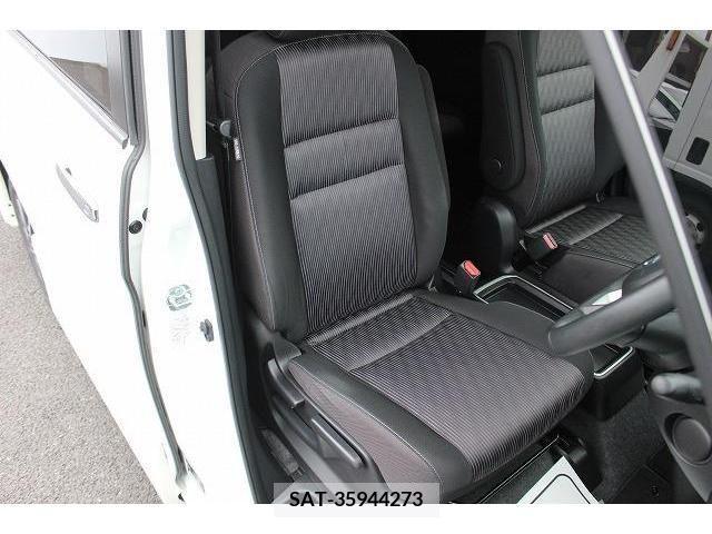 Nissan SERENA 2019-11 246729-12
