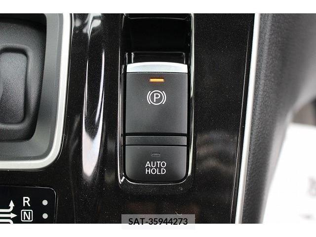 Nissan SERENA 2019-11 246729-15