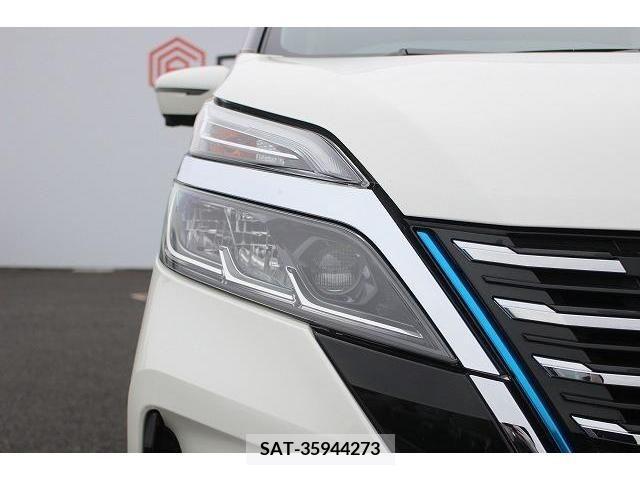 Nissan SERENA 2019-11 246729-8