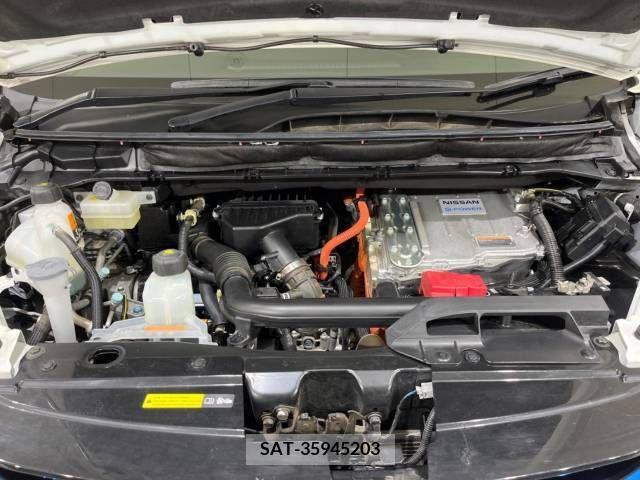 Nissan SERENA 2019-01 223557-18
