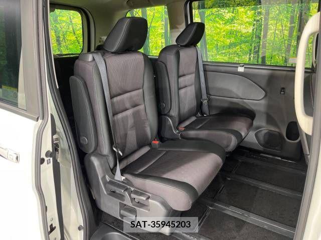 Nissan SERENA 2019-01 223557-8