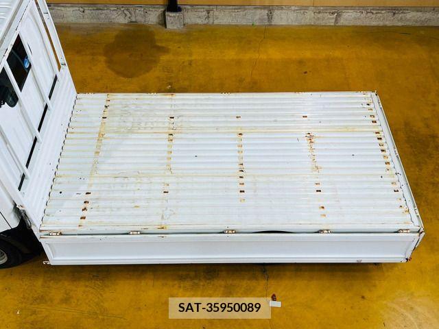Nissan ATLAS 2010-07 381745-6