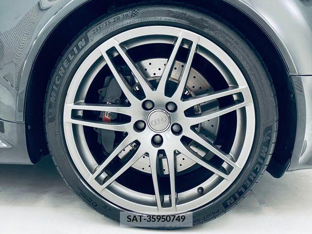 Audi RS4 2008-06 261697-16