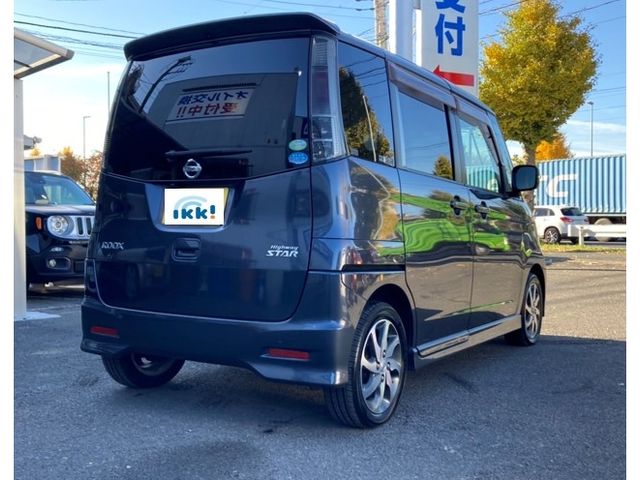 Nissan ROOX 2010-03 193583-1