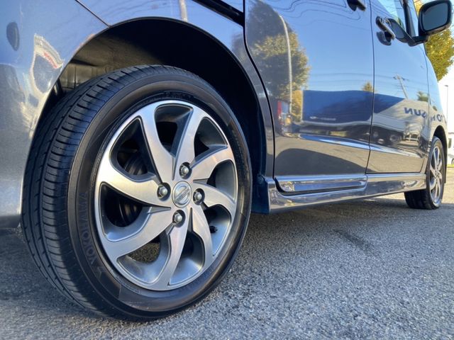 Nissan ROOX 2010-03 193583-3