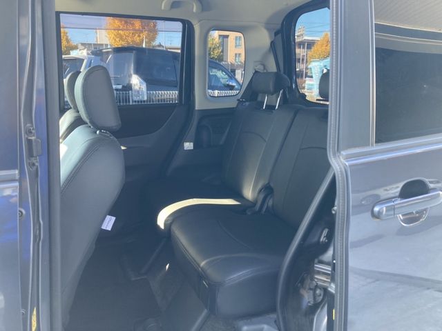 Nissan ROOX 2010-03 193583-6
