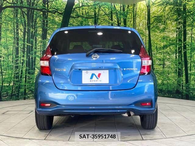 Nissan NOTE 2018-08 392936-15