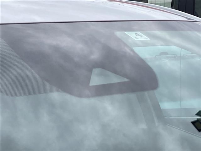 Nissan NOTE 2021-04 194908-22