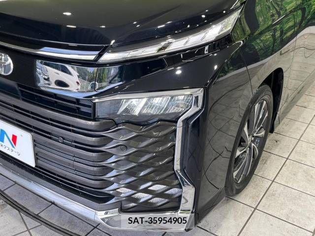 Toyota VOXY 2022-07 337795-13