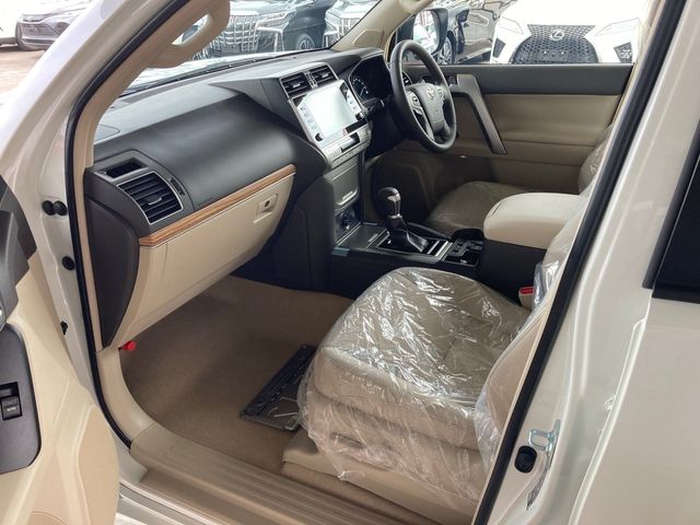 Toyota PRADO 2022-08 22710-27