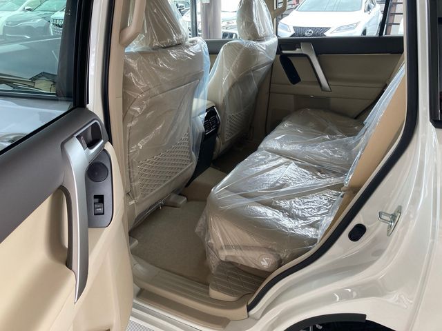 Toyota PRADO 2022-08 22710-26