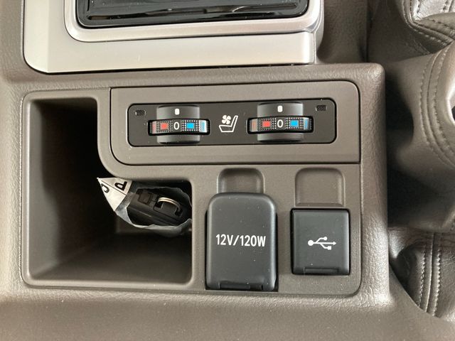 Toyota PRADO 2022-08 22710-18