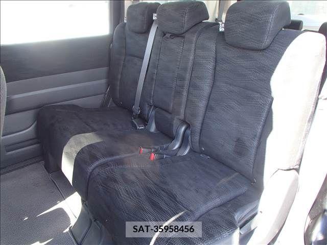 Honda e 2013-01 219474-13