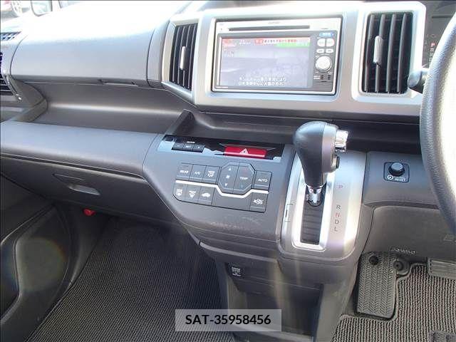 Honda e 2013-01 219474-16