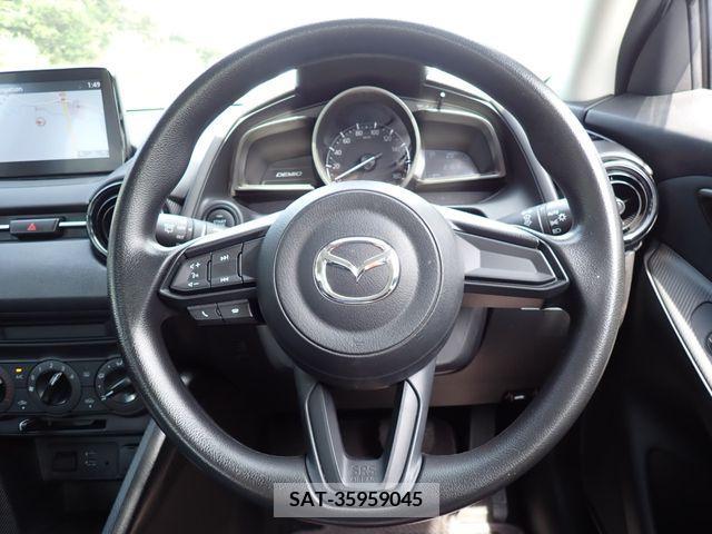 Mazda DEMIO 2019-03 334761-10