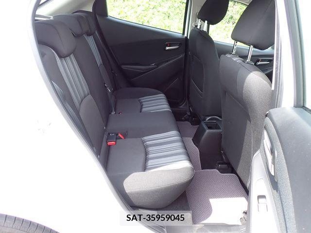 Mazda DEMIO 2019-03 334761-16