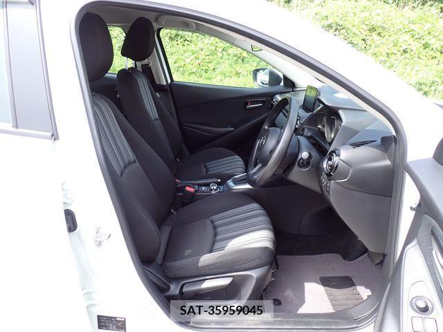 Mazda DEMIO 2019-03 334761-15