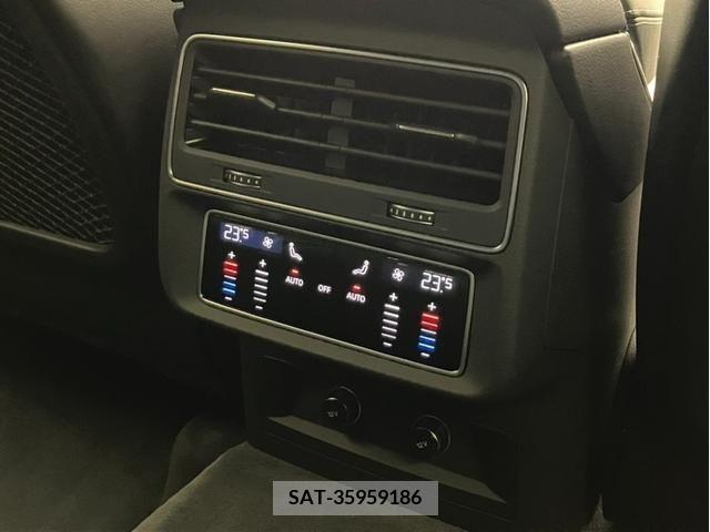 Audi Q8 2020-12 220315-15