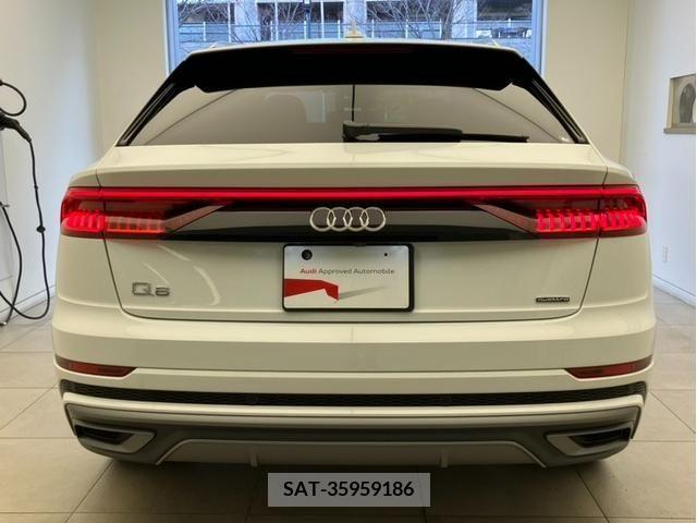 Audi Q8 2020-12 220315-3