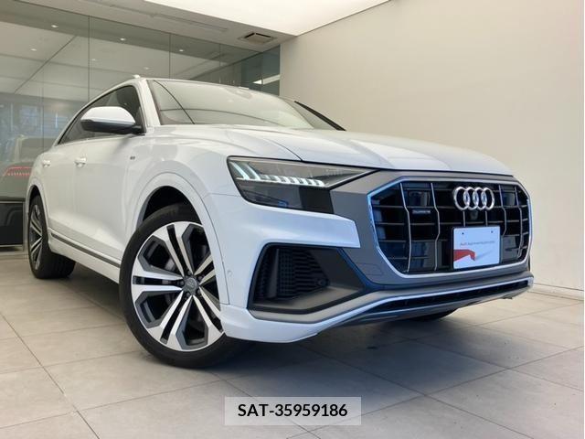 Audi Q8 2020-12 220315-4