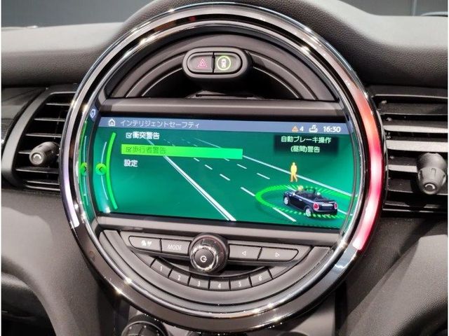 Bmw MINI 2020-09 18936-19