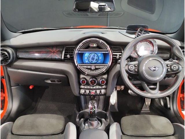 Bmw MINI 2020-09 18936-12