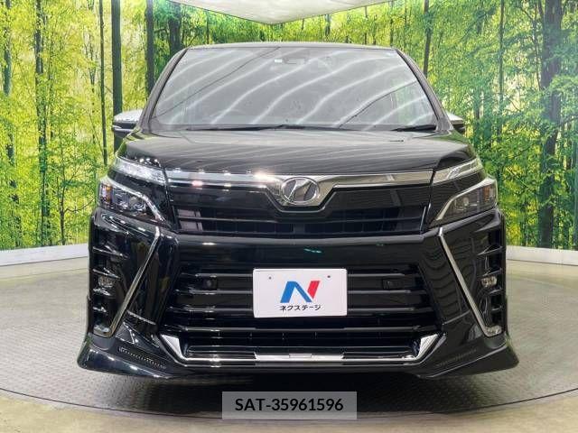 Toyota VOXY 2019-11 331687-15