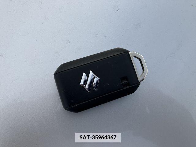Suzuki SWIFT 2017-12 335135-16