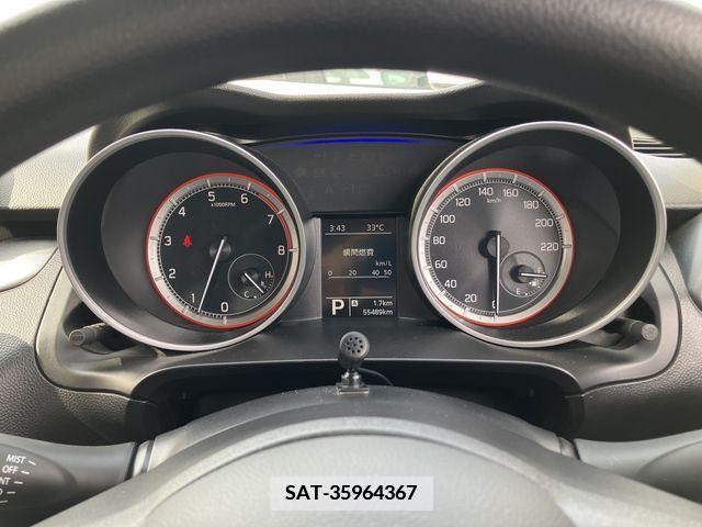 Suzuki SWIFT 2017-12 335135-7