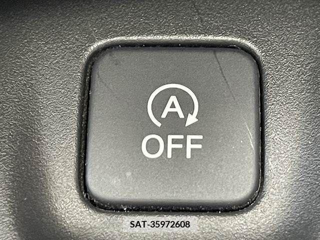 Honda VEZEL 2018-02 215919-9