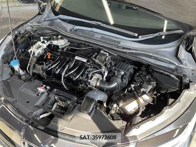 Honda VEZEL 2018-02 215919-17