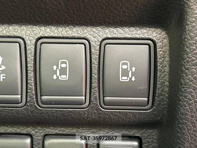 Nissan ELGRAND 2013-06 297198-5