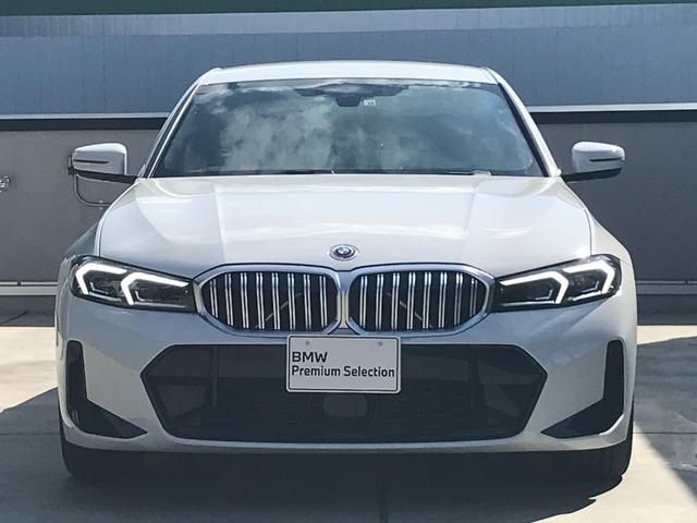 Bmw 3 SERIES 2022-10 14279-7