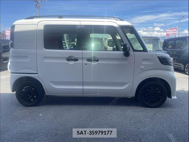 Suzuki SPACIA 2022-09 368579-3