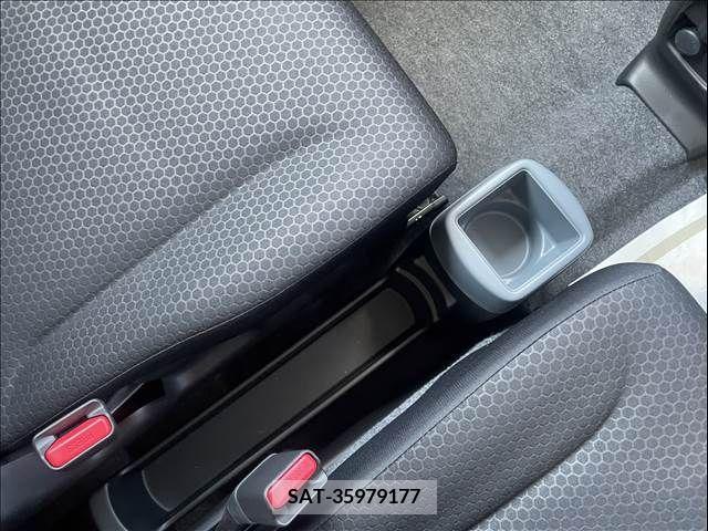 Suzuki SPACIA 2022-09 368579-25