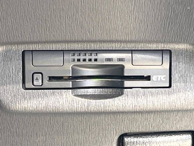 Toyota PRIUS 2012-08 17933-5