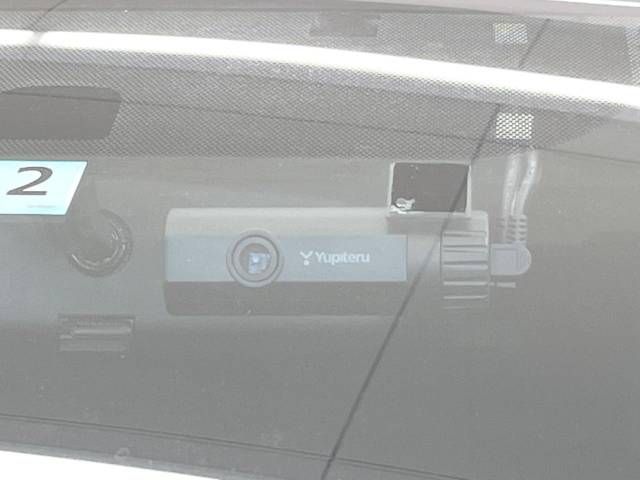 Toyota PRIUS 2012-08 17933-6