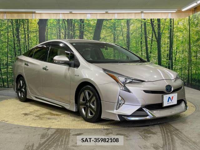 Toyota PRIUS 2015-12 281706-16