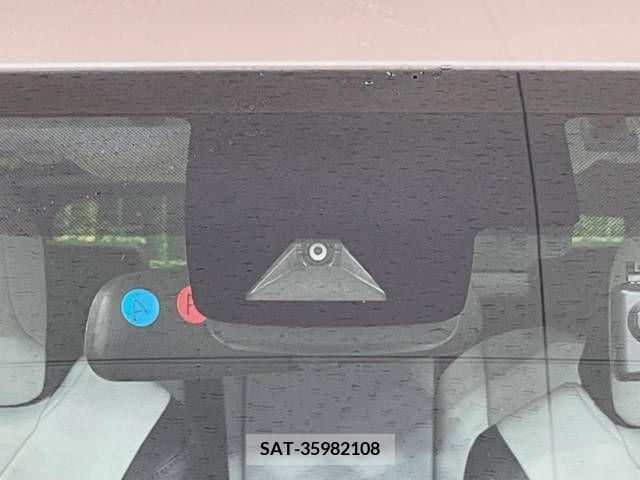 Toyota PRIUS 2015-12 281706-2