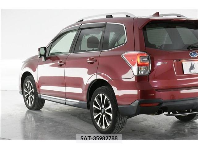 Subaru FORESTER 2017-08 210714-6
