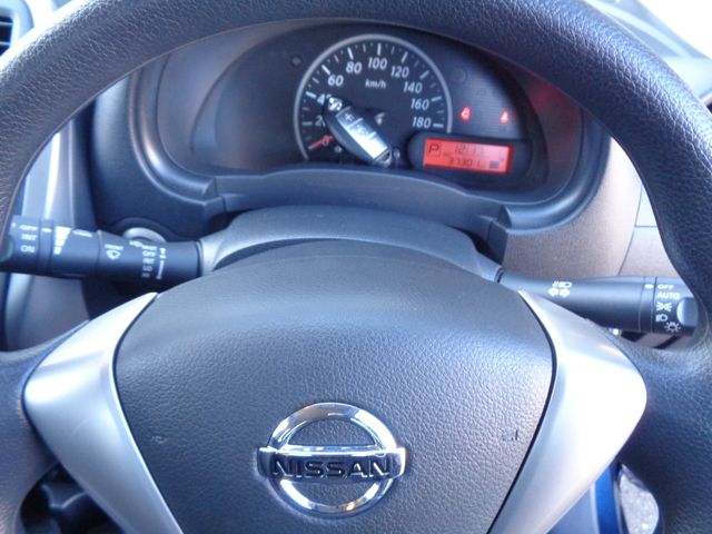 Nissan MARCH 2018-10 27728-4