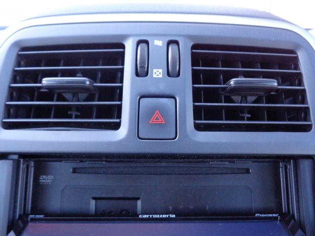 Nissan MARCH 2018-10 27728-8