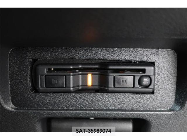 Nissan NOTE 2022-05 302491-17