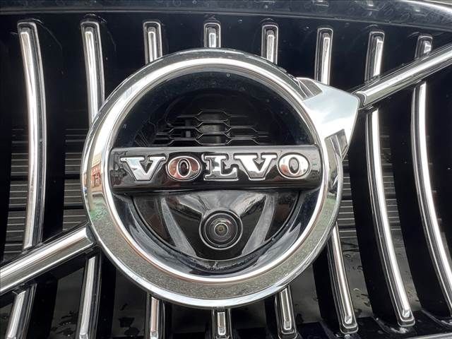 Volvo V90 2018-08 26380-12